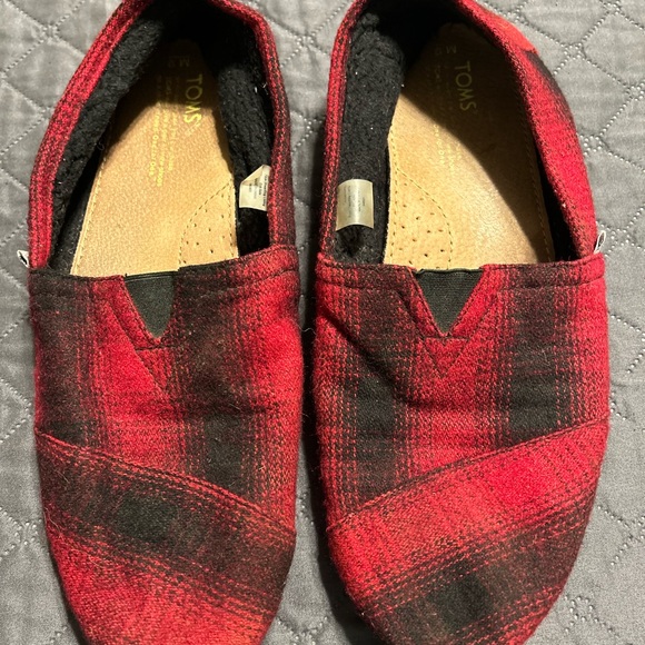 Toms slip ons - Picture 2 of 4